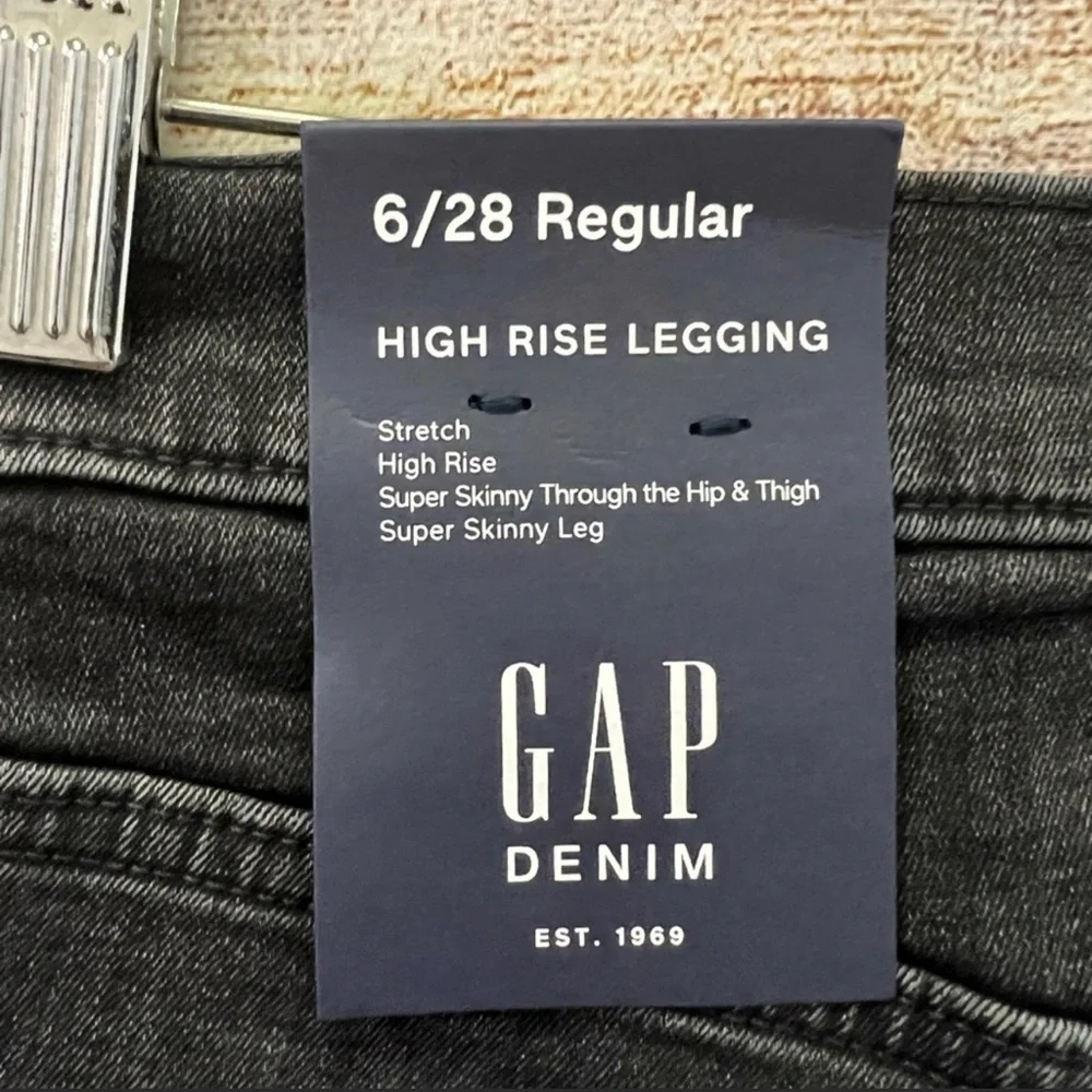 Gap Denim High Rise leggings Black Jeans 6/28 - Picture 2 of 7